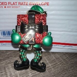 Bath‎ and Body Works Christmas elf wallflower plug in